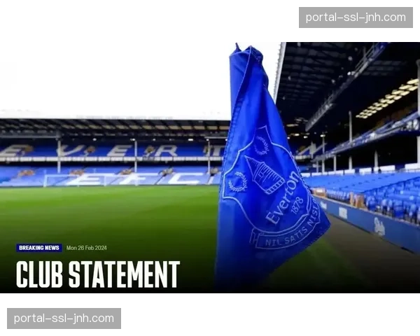 消息：英超裁判委员会召开会议，研讨混合防守体系下的越位判罚尺度