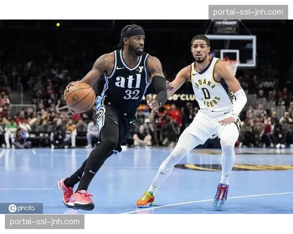 深度战术观察：老鹰“特雷-杨”体系与步行者“哈里伯顿”体系传导球对比